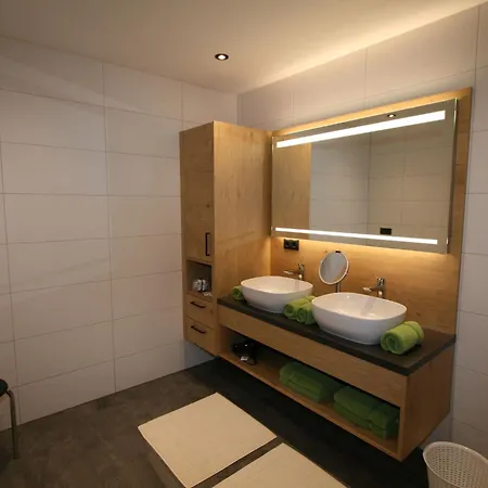 Erzherzog's Apts Kaiser Und Alpenlodge By Interhome * Uderns