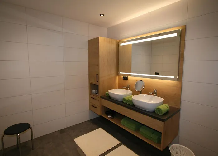 Erzherzog's Apts Kaiser Und Alpenlodge By Interhome * Uderns