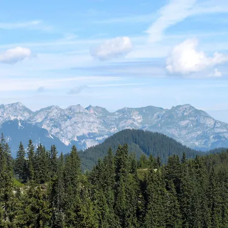 Erzherzog's Apts Kaiser Und Alpenlodge By Interhome