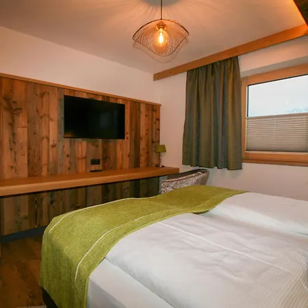 Erzherzog's Apts Kaiser Und Alpenlodge By Interhome